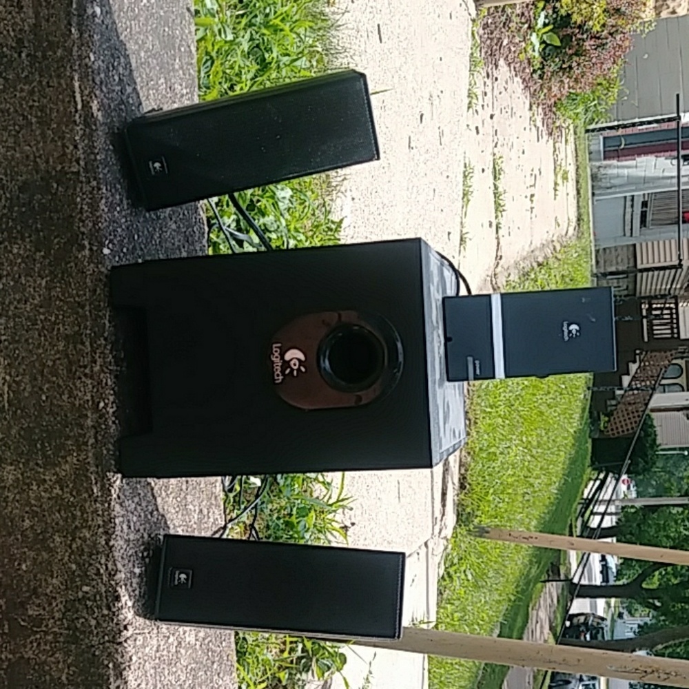 Logitech Speaker Set